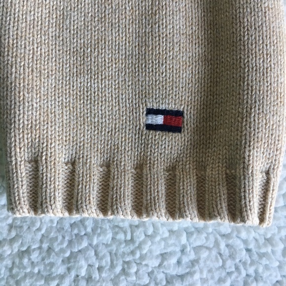 Tommy Hilfiger Sweater Logo - Picture 5 of 7